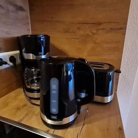 Pool, Sauna & Schwarzwald-Idylle Apartman Unterkirnach Kültér fotó