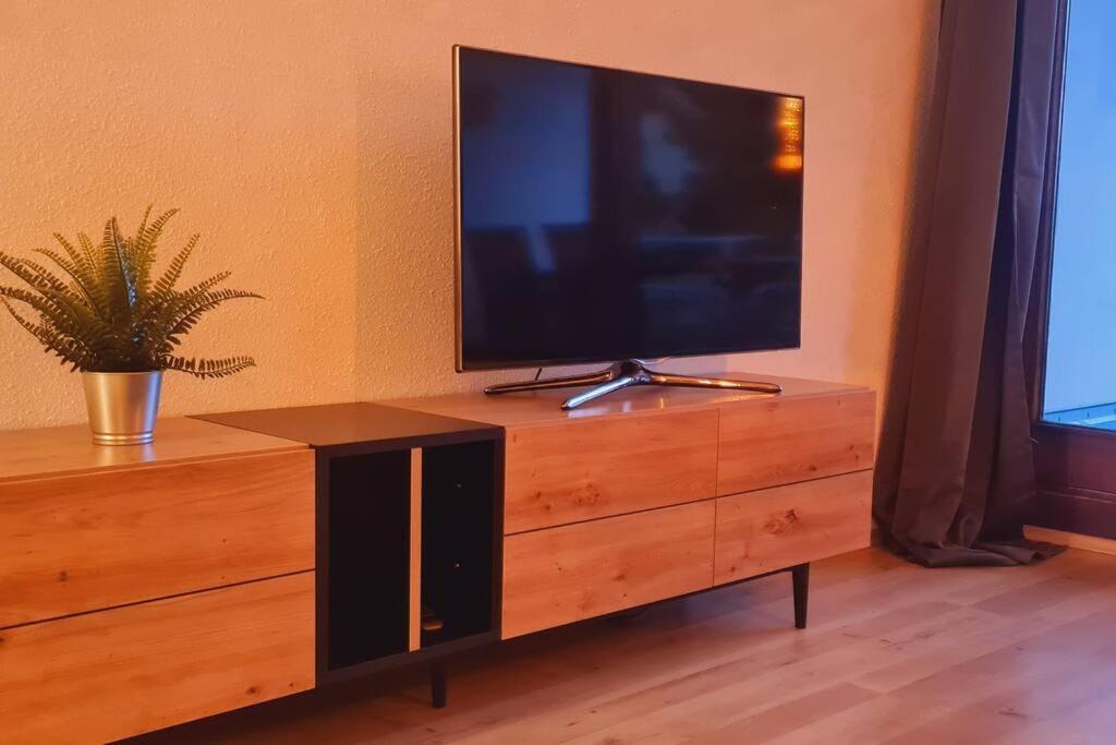 Pool, Sauna & Schwarzwald-Idylle Apartman Unterkirnach Kültér fotó